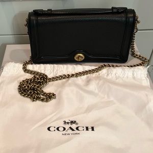 Coach Cross Bag Wallet Purse